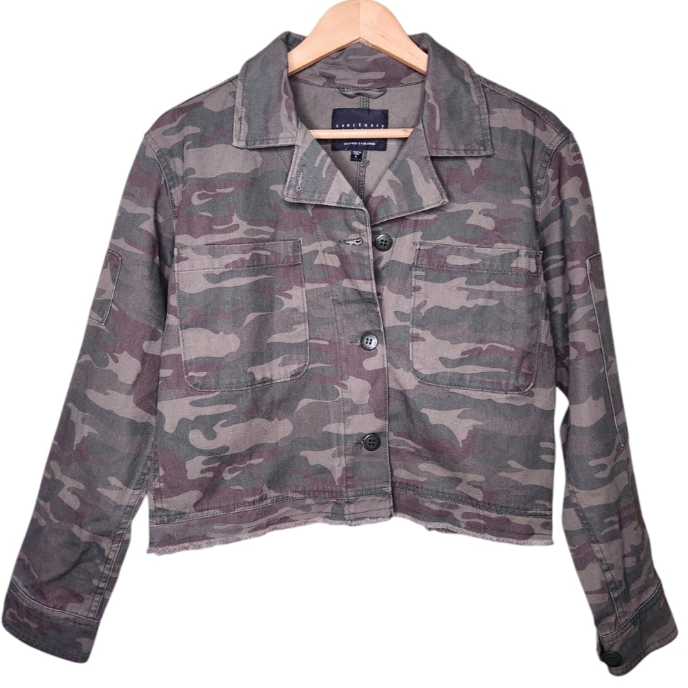 Sanctuary Camo  Crop Raw Edge Jacket  Small